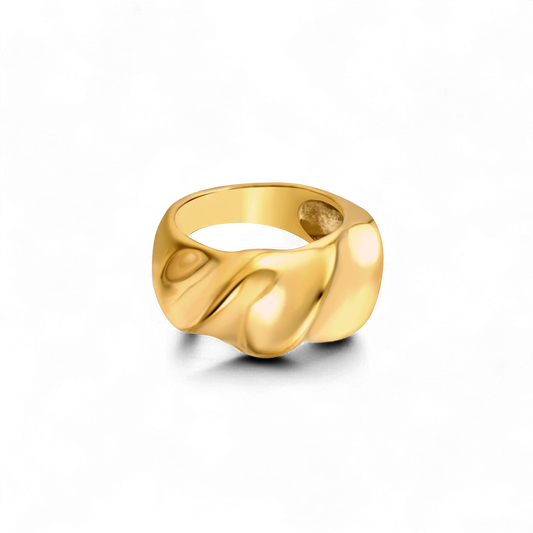 Chunky Dome Ring in 18K gold plated stainless steel