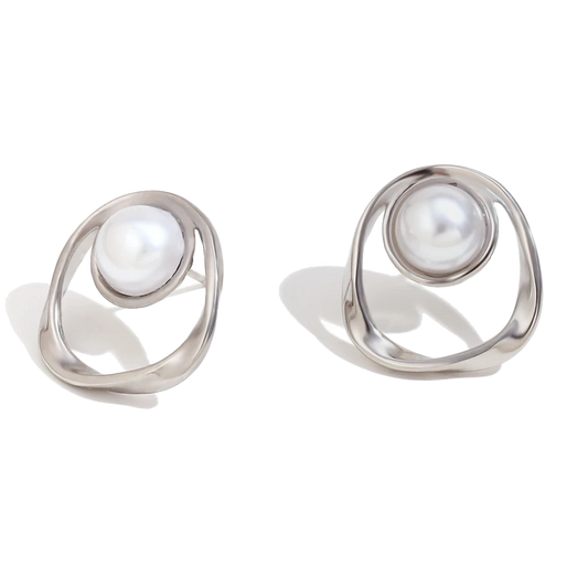 Oyster Pearl Stud earrings in polished stainless steel
