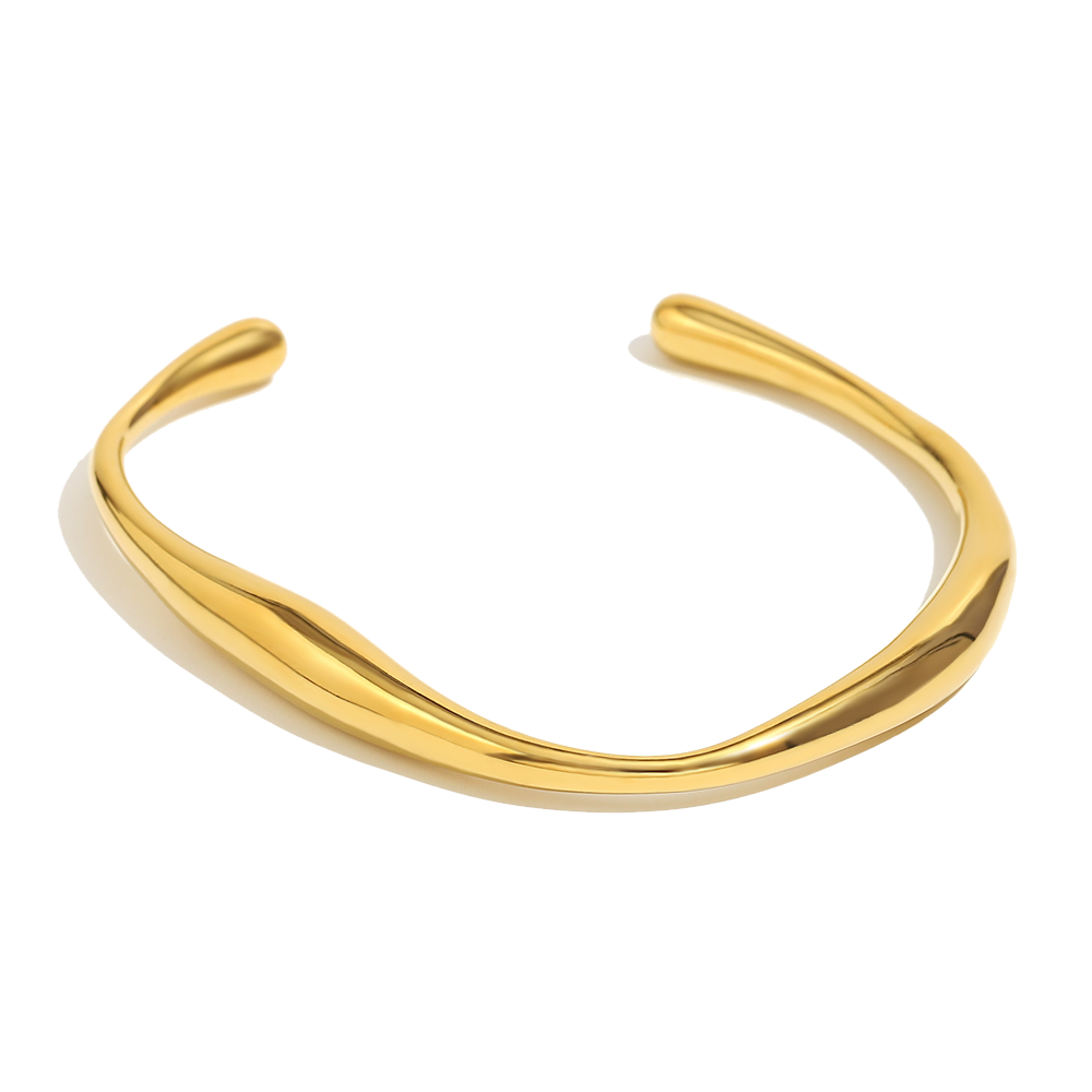 Polished Arc Cuff in 18K gold plated stainless steel