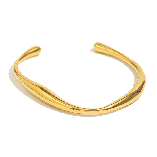 Polished Arc Cuff in 18K gold plated stainless steel