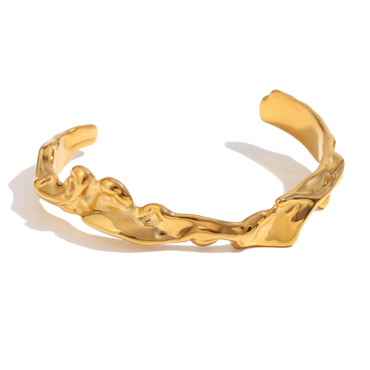 Rugged Statement Cuff in 18K gold plated stainless steel